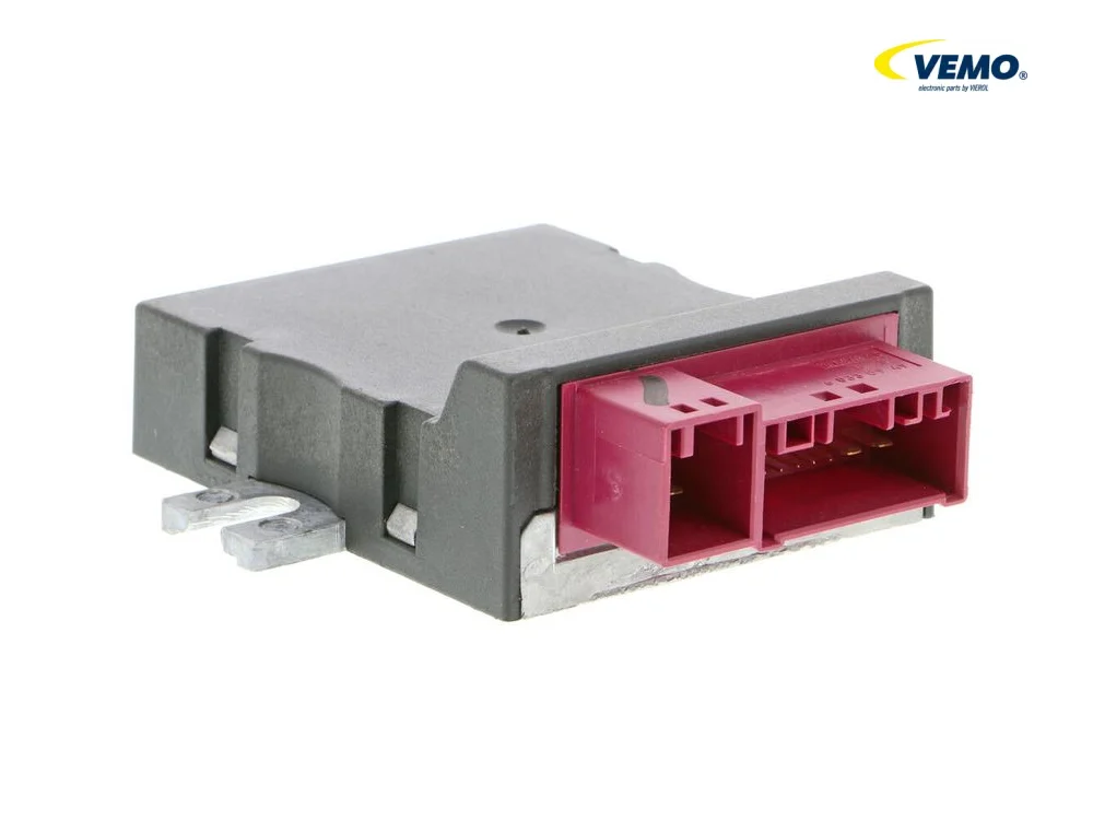 BMW E70 E71 E72 E81 E82 E84 Yakıt Pompası Kontrol Ünitesi VEMO V20-71-0008