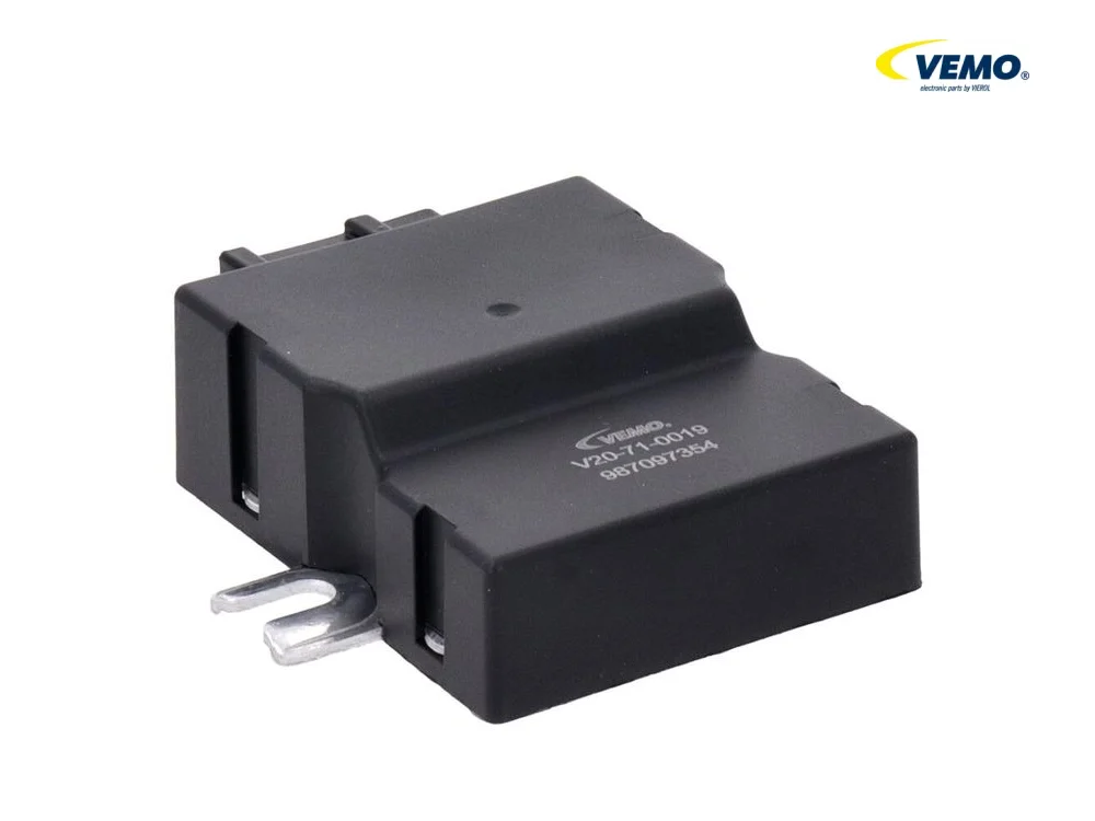 BMW F20 F21 F22 F23 F30 F31 Yakıt Pompası Kontrol Ünitesi VEMO V20-71-0019