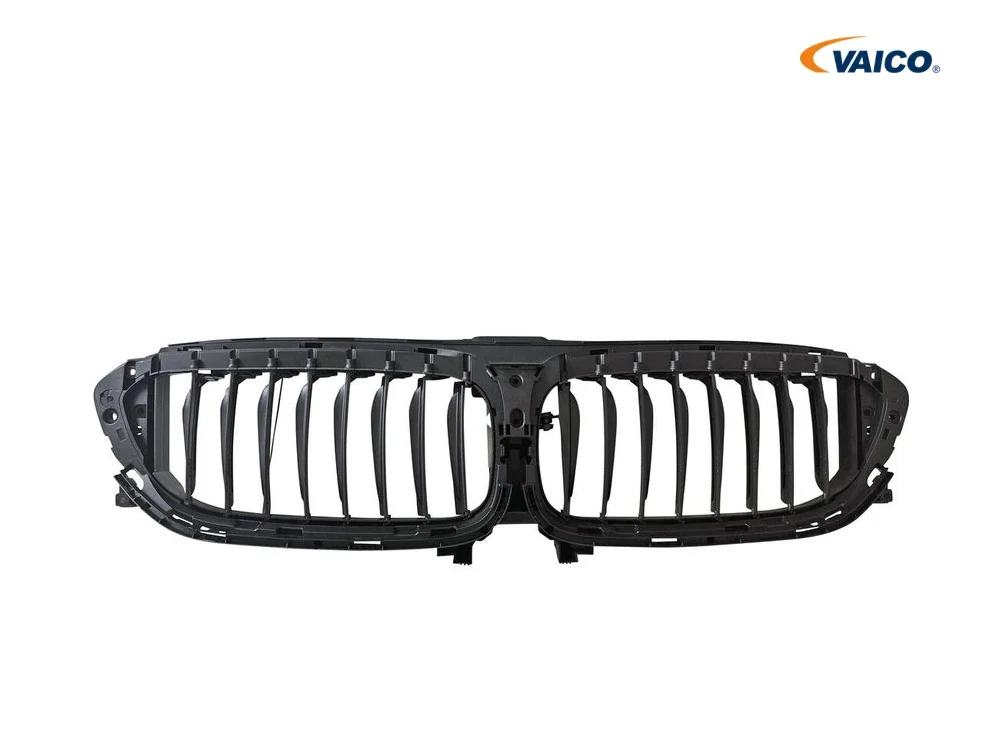 BMW F90 G30 G31 Ön Panel Kaplaması VAICO V20-3840
