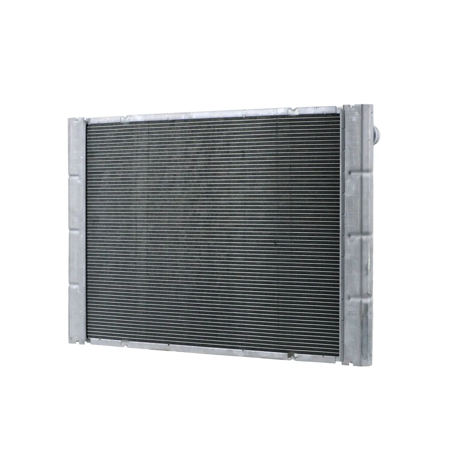 BMW E60 E61 E63 E64… M54 N43 N52… Radyatör 17117519209 8MK 366 301-241 HELLA