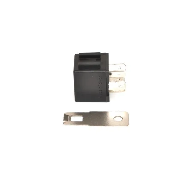 BMW Röle 61311243207 0986AH0611 BOSCH - BMW yedek parça