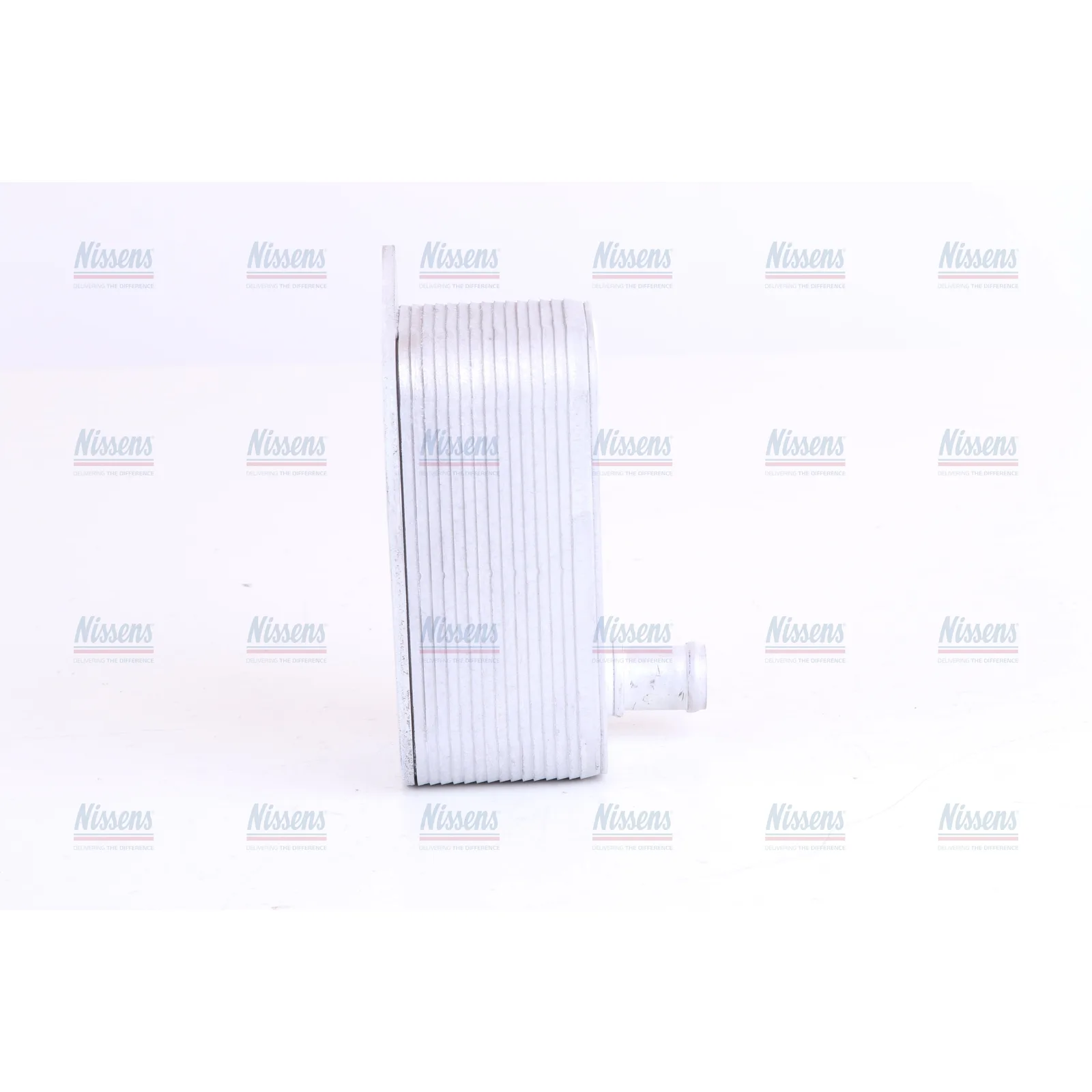 BMW E39 E46 E60 E61… M47 N47 Yağ Soğutucusu 11427787698 90904 NISSENS - BMW yedek parça