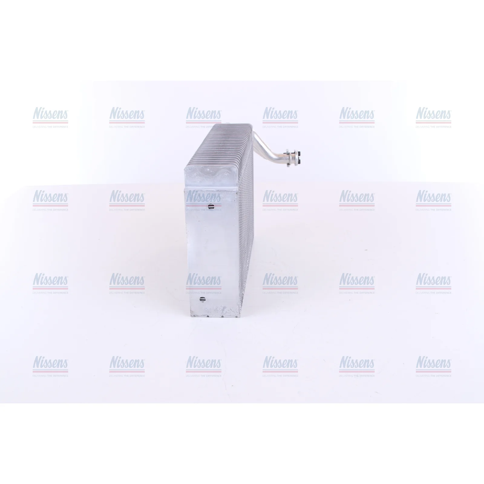 BMW E60 E61 E63 E64 M47 M54 M57… Evaporatör 64119238655 92235 NISSENS - BMW yedek parça