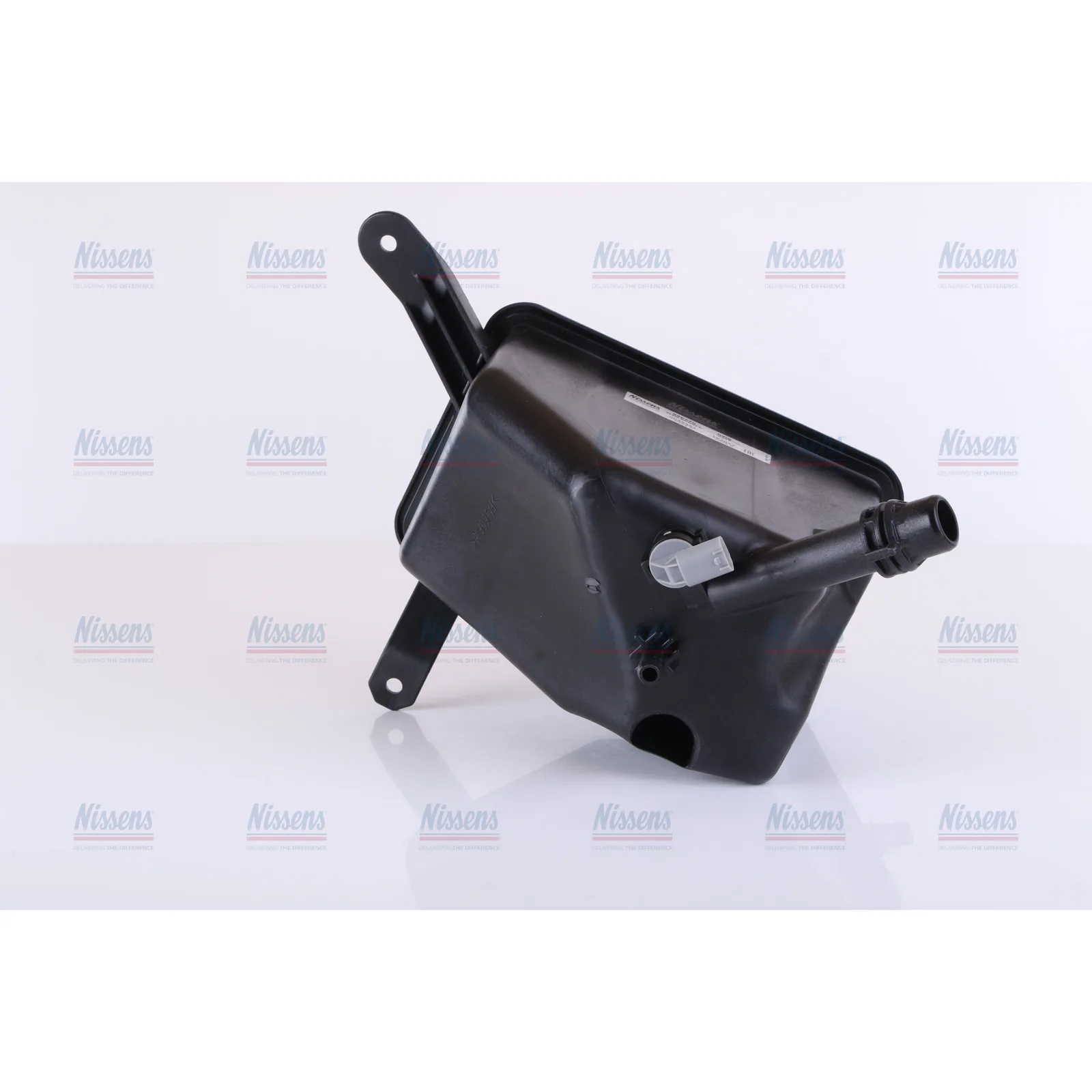 BMW E60 E61 E63 E64 M54 N43 N46… Radyatör Yedek Su Deposu 17137519219 996270 NISSENS - BMW yedek parça
