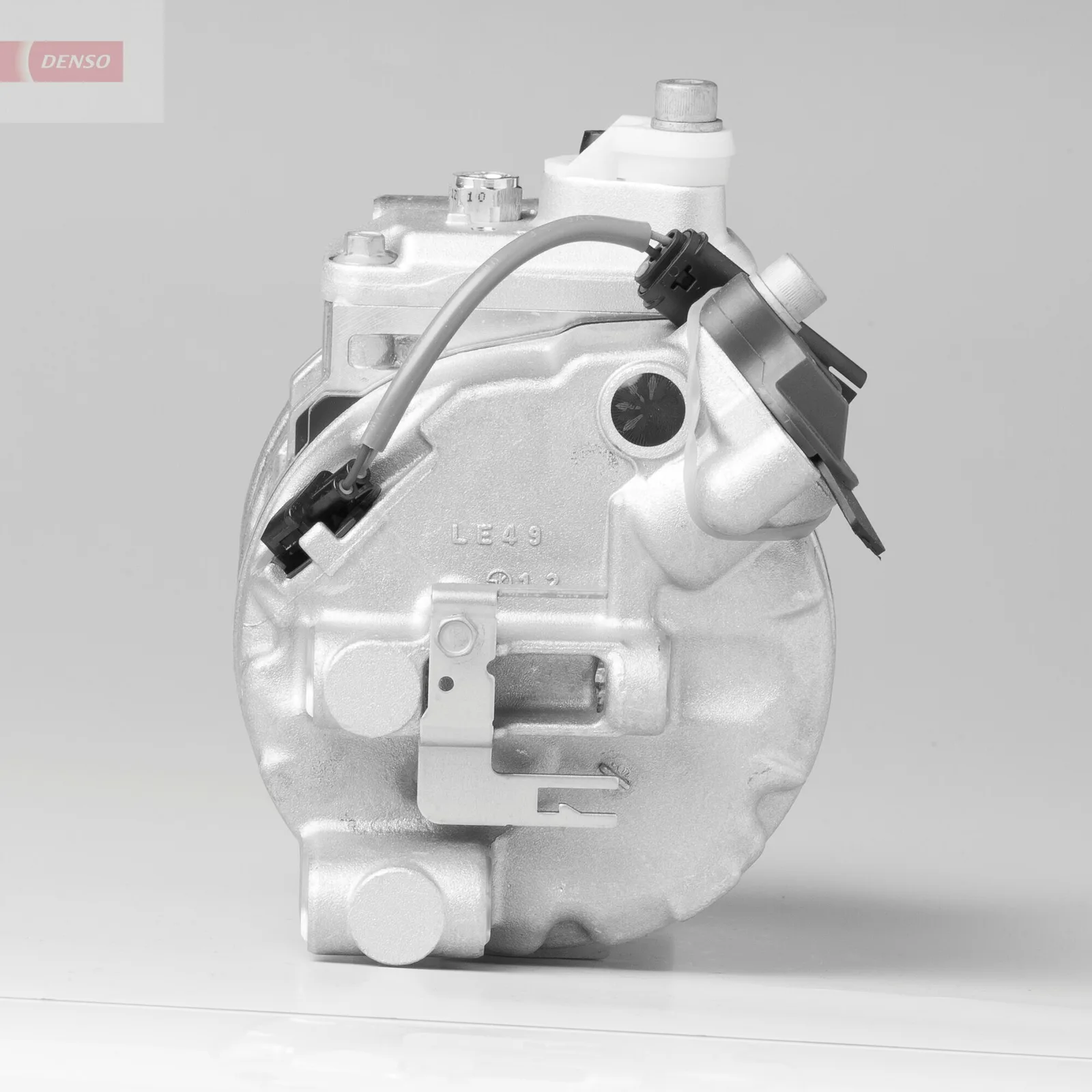 BMW E70 E71 E72 N63 S63 Klima Kompresörü 64509154071 DCP05080 DENSO - BMW yedek parça