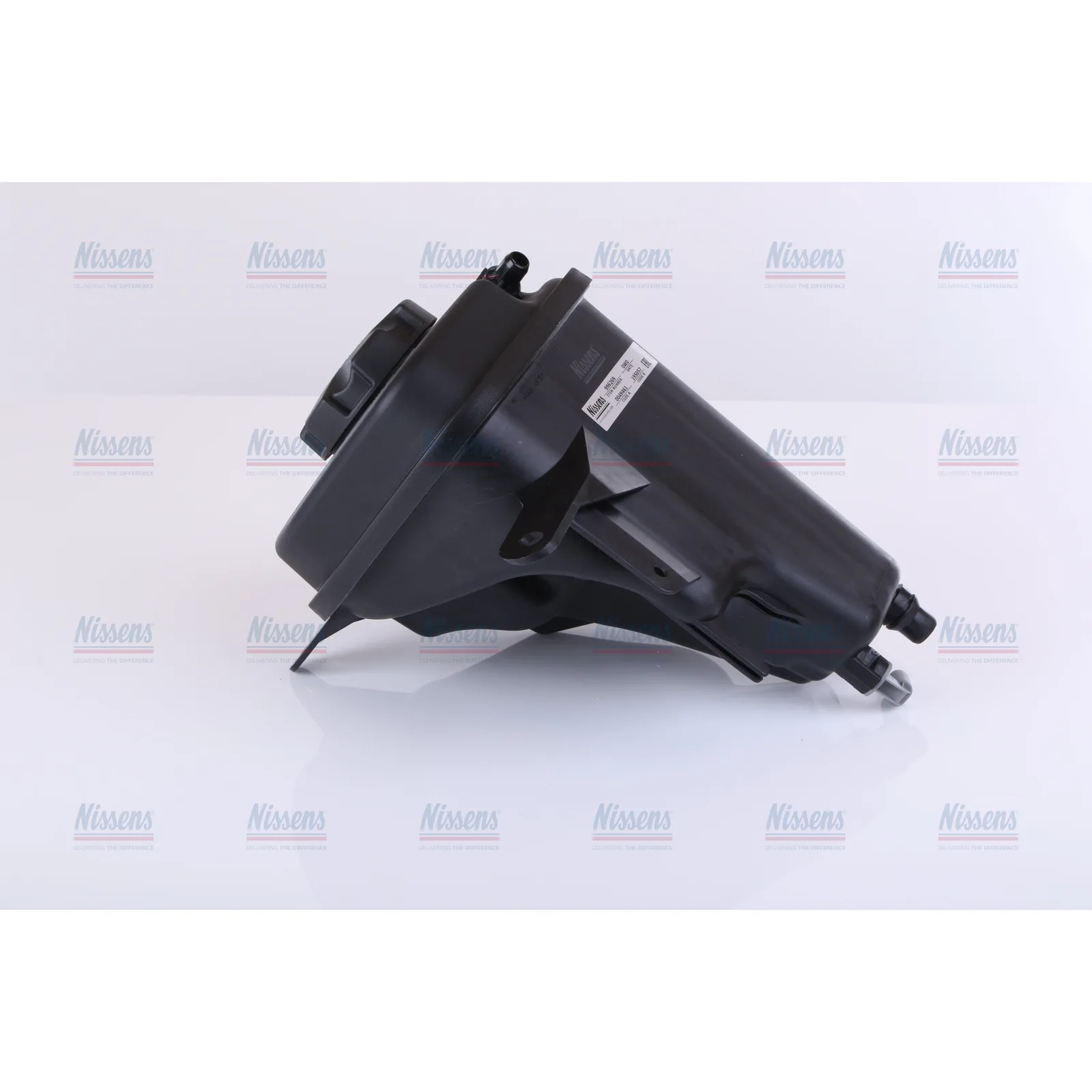 BMW E70 E71 M57 N52 N54… Radyatör Yedek Su Deposu 17137647290 996269 NISSENS - BMW yedek parça