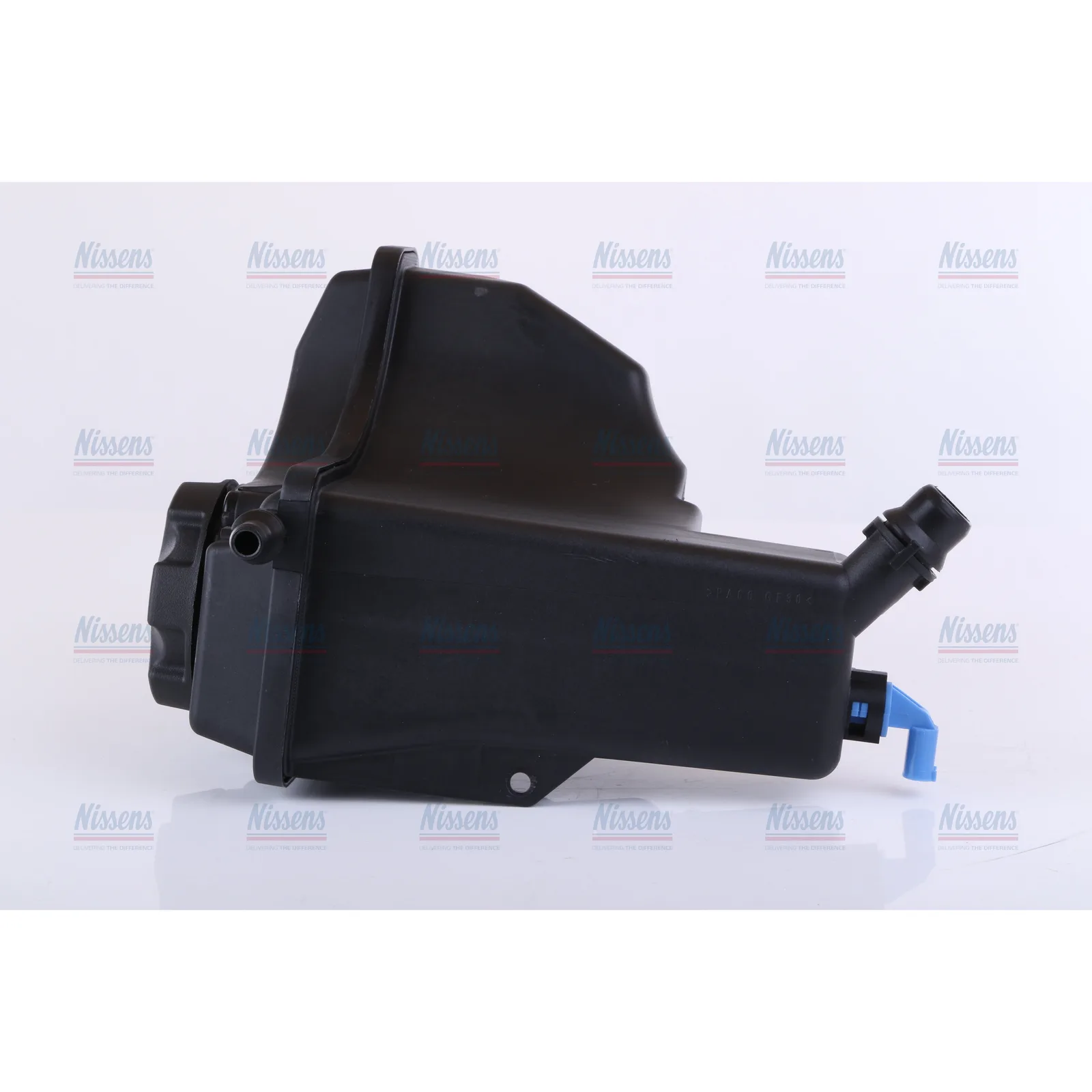 BMW E81 E82 E84 E87… M47 M57 N47… Radyatör Yedek Su Deposu 17138570079 996153 NISSENS - BMW yedek parça