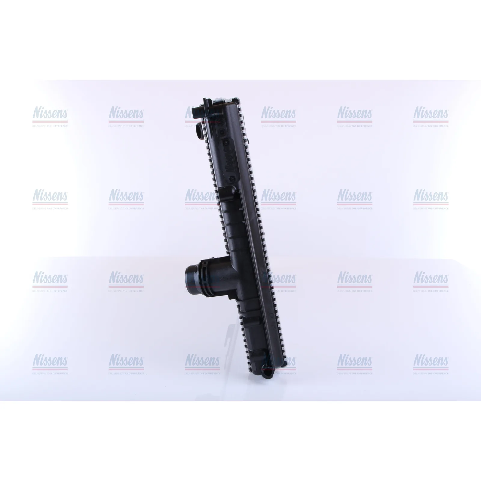 BMW F20 F21 F22 F23… B37 B47 N13… Motor Su Radyatörü 17118672102 60815 NISSENS - BMW yedek parça