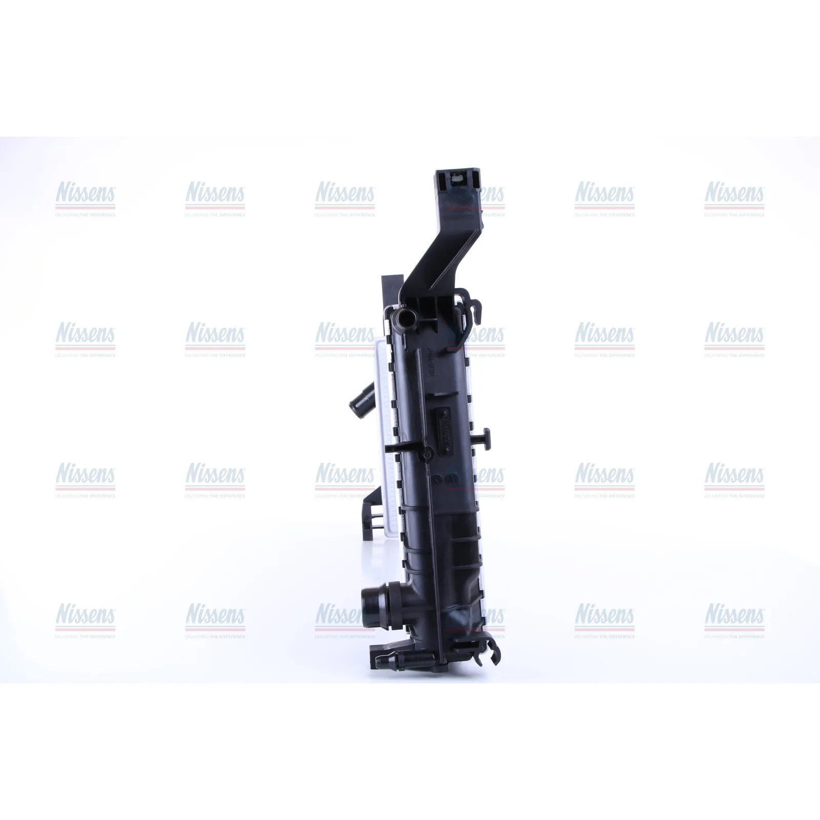 BMW F45 F48 F60 B46 B48 Motor Su Radyatörü 17118603089 606246 NISSENS - BMW yedek parça
