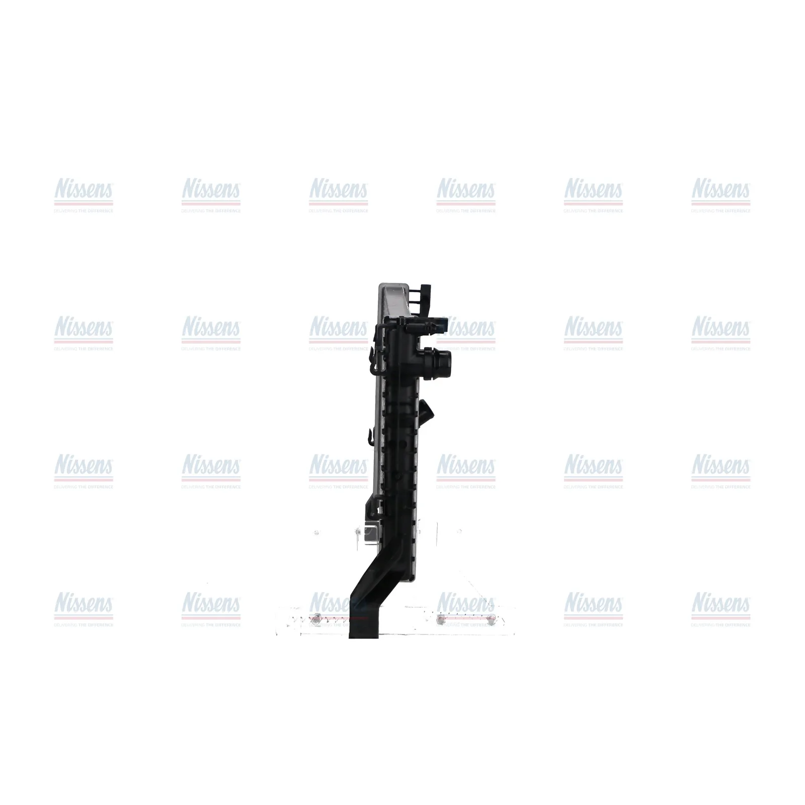 BMW F46 F48 F54 F56… B46 B48 Motor Su Radyatörü 17117617636 607103 NISSENS - BMW yedek parça