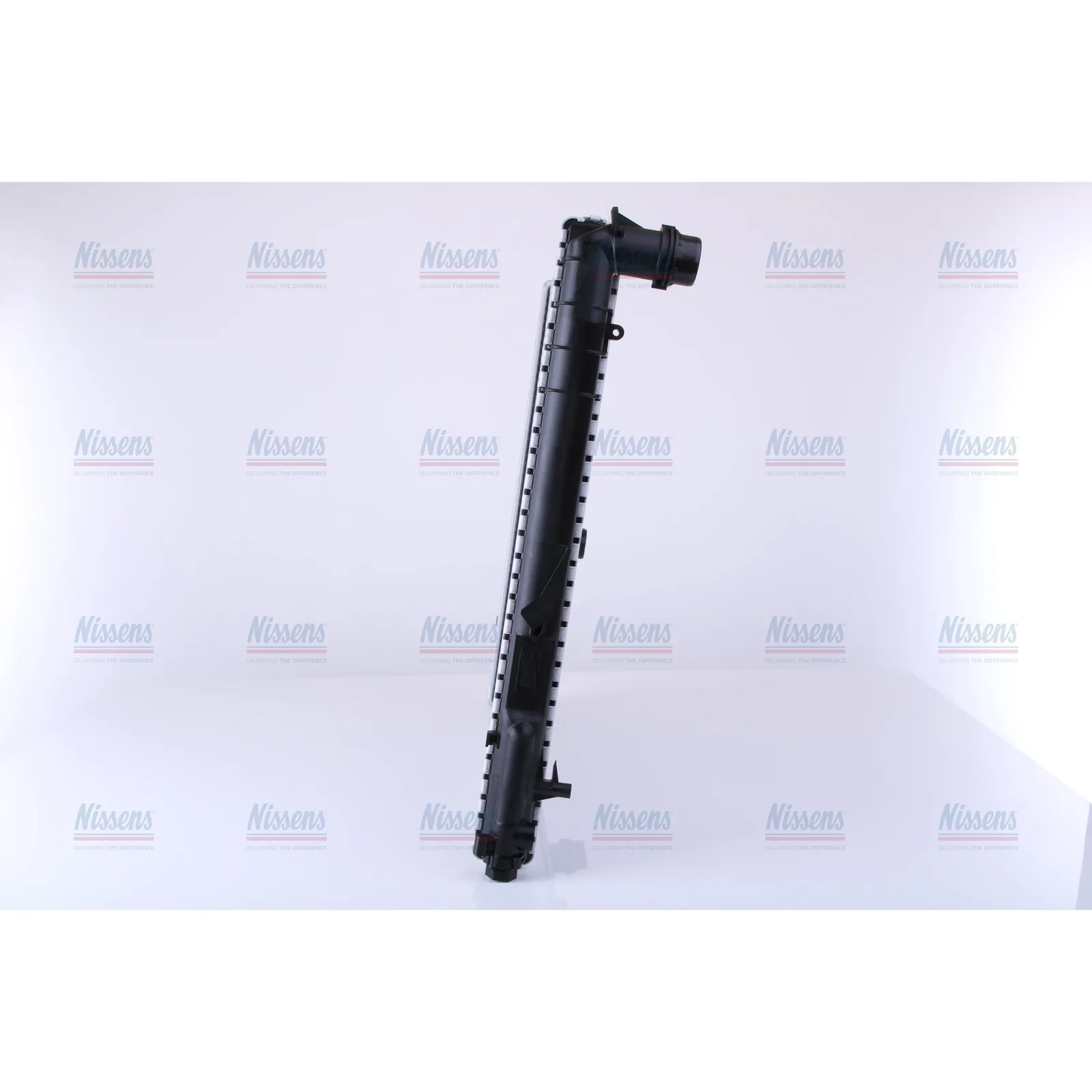 BMW X3 E83 M47 M54 M57… Motor Su Radyatörü 17113404397 60803A NISSENS - BMW yedek parça
