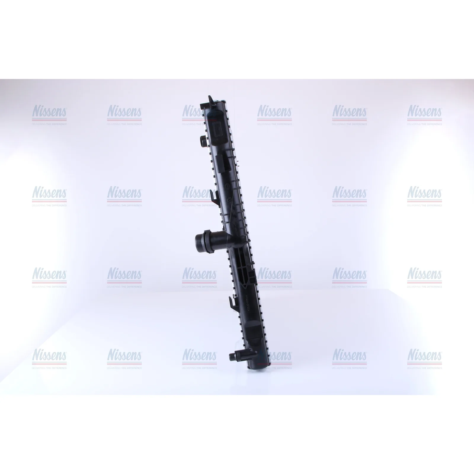 BMW X3 F25 N52 Motor Su Radyatörü 17117593842 60811 NISSENS - BMW yedek parça