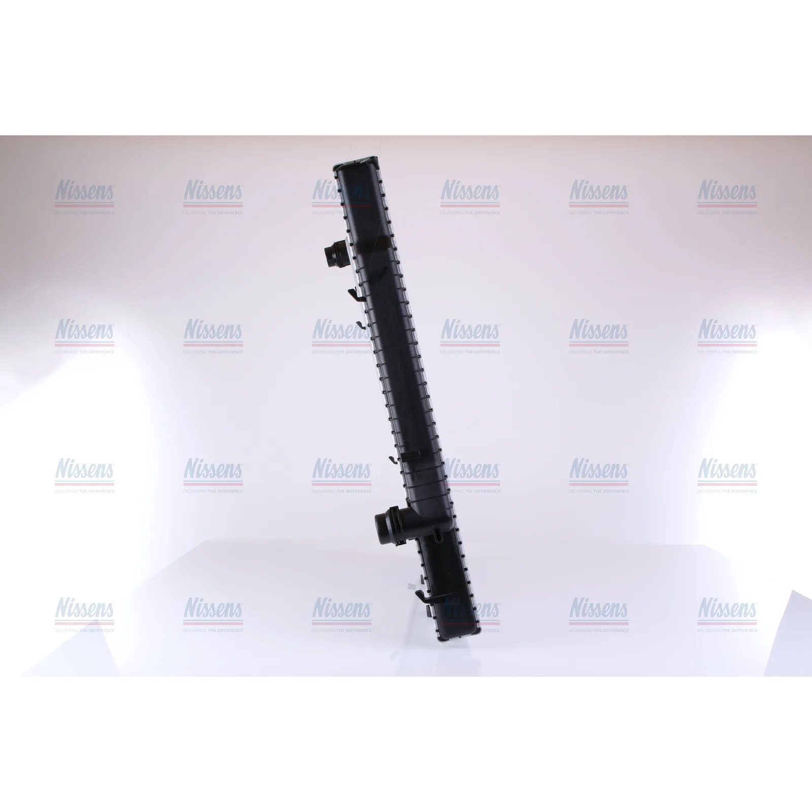 BMW X5 E53 M57 Motor Su Radyatörü 17111439102 60819 NISSENS - BMW yedek parça