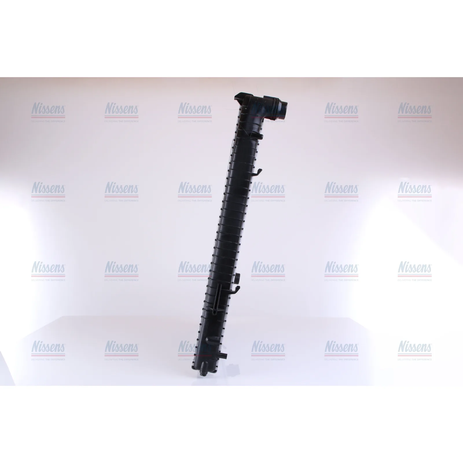 BMW X5 E53 M57 Motor Su Radyatörü 17111439102 60819 NISSENS - BMW yedek parça