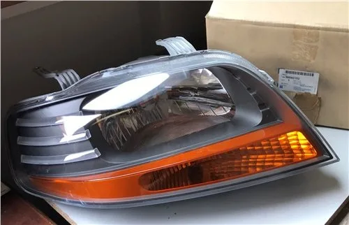 BMW Far Normal Sağ Z4 [E85] 63127165674