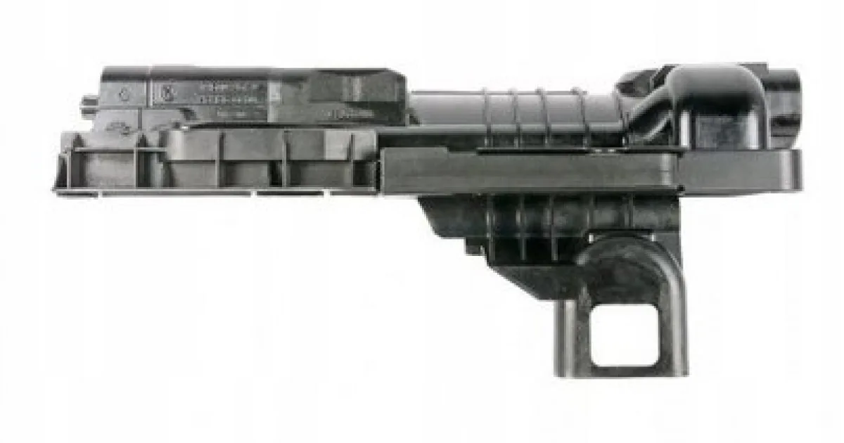 Radyatör Braketi Sol BMW 17118666839