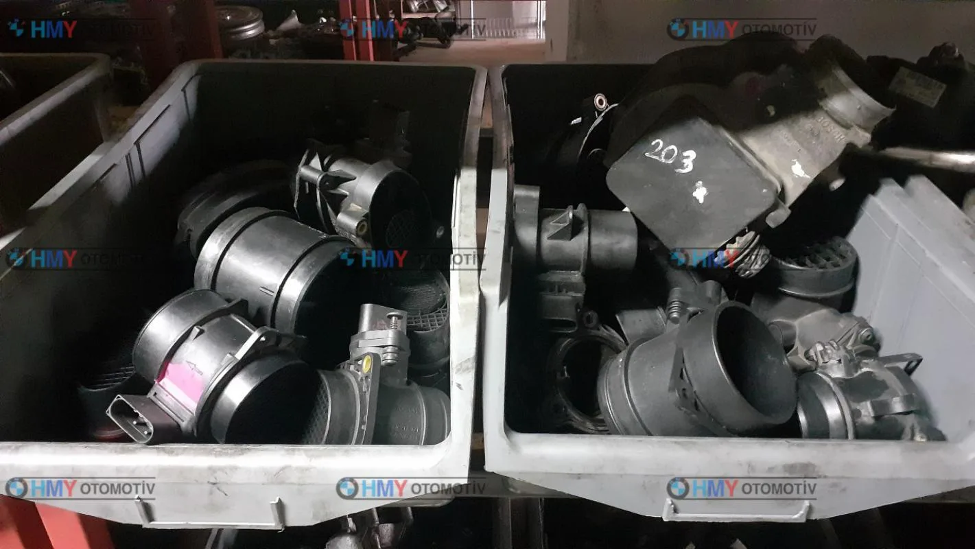 BMW Orijinal Çıkma E53 E60 E61 E63 E64 E65 - N62 Hava Akışmetre X5 13627566988