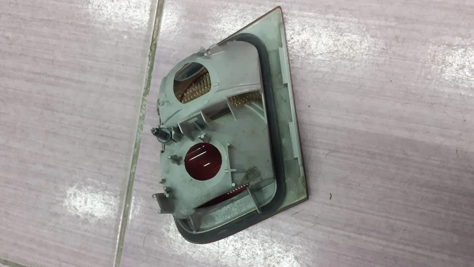 63218364923 Bmw Çıkma Stop Arka Lamba E46 63218364923 - BMW yedek parça