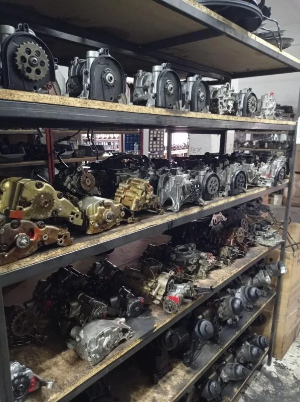 Bmw 11417810823 Yağ Pompası N47 F07/F10/F20/F25/F30/F31/F32/F33/F34/F36 BMW GROUP 11417810823 11417810823 - BMW yedek parça