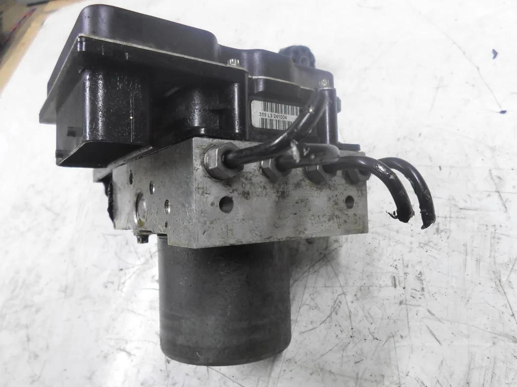 BMW Orijinal Çıkma X3 E83 - Abs/Dsc 34523414389