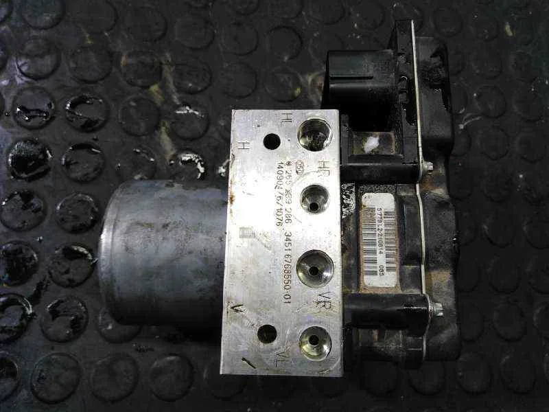 BMW Orijinal Çıkma X1 E84 - N20 Abs/Dsc 34516856924