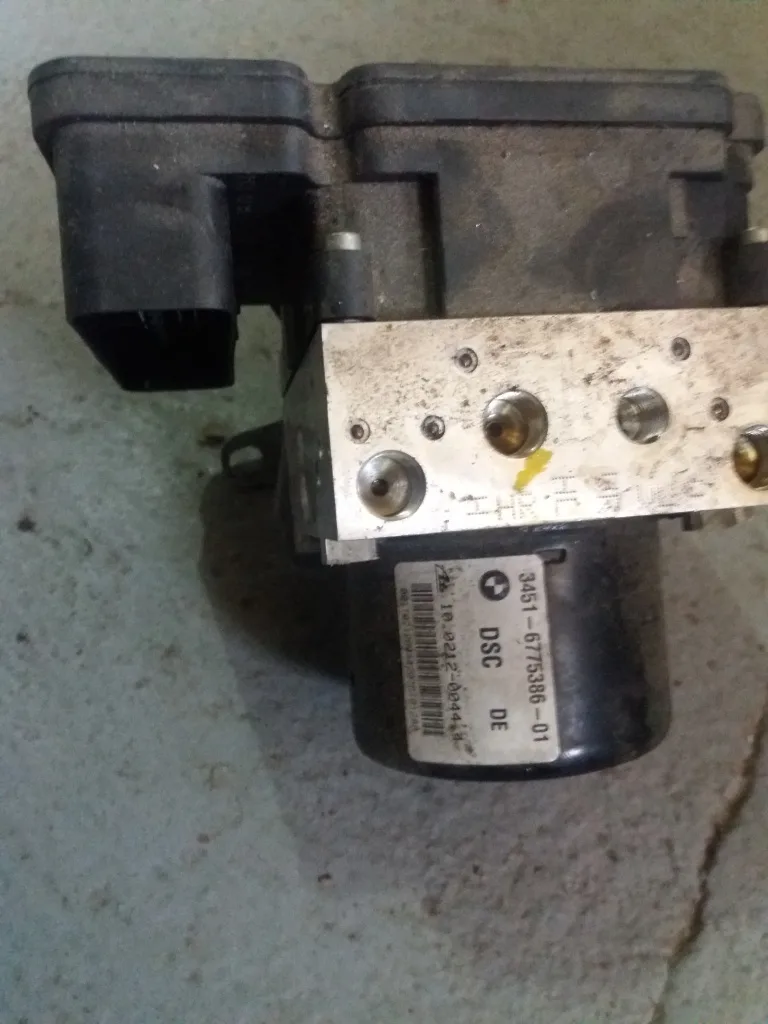 BMW Orijinal Çıkma E87 E90 E91 - Abs/Dsc