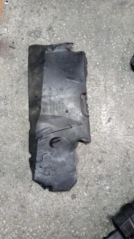 BMW Orijinal Çıkma F01 F02 F10 F11 F15 F16 - Akustik Kapak Ses İzalasyon Kapağı X6 X5 5.0D 7810853