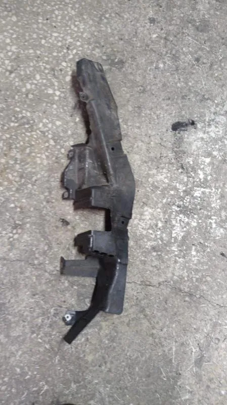 BMW Orijinal Çıkma X6 E71 E72 - Alt Gövde Koruyucu Us7160239B2