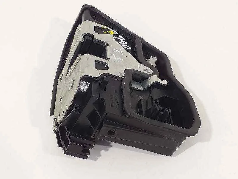 BMW Orijinal Çıkma E84 F30 F31 F80 M3 - Arka Kapı Kilidi Sol X1 F80