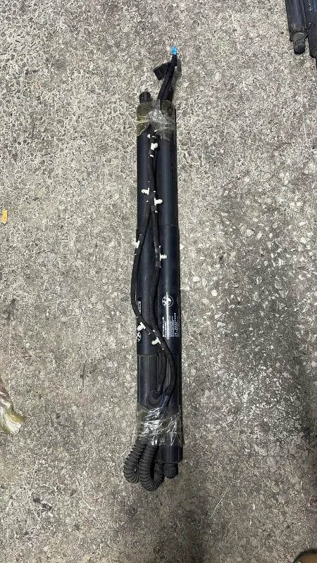BMW Orijinal Çıkma X3 F25 - Bagaj Amortisörü Sol 7287805