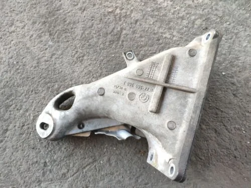 BMW Orijinal Çıkma 3 Serisi E46 - M52 Bağlantı Parçası Motor Kulağı 1998 2005