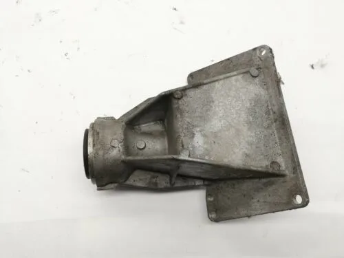 BMW Orijinal Çıkma F20 F30 F31 F80 M3 - Bağlantı Parçası Motor Kulağı F80 N57D30 8653616