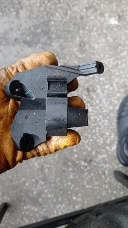 BMW Orijinal Çıkma Z4 E89 - Braket 3449388