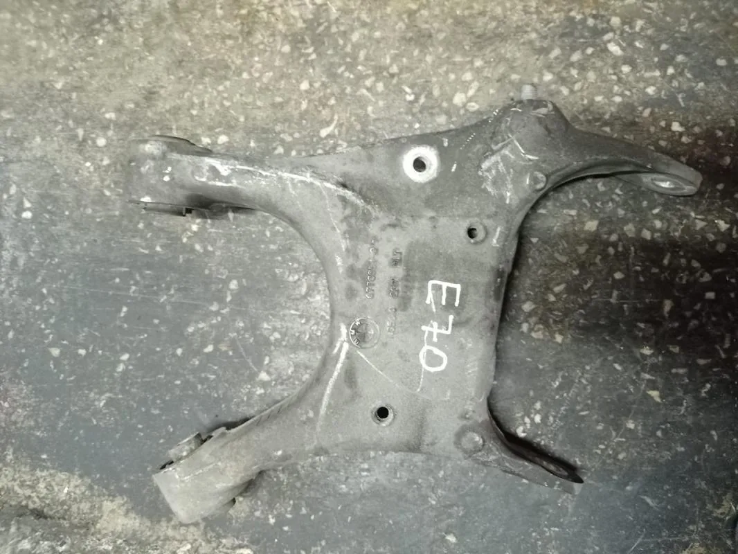 BMW Orijinal Çıkma E70 E71 F15 F85 - H Salıncak X5 Arka Sağ 6770954