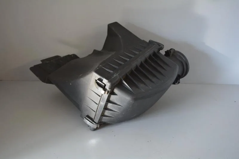 BMW Orijinal Çıkma 7 Serisi E65 E66 - N62 Hava Filtre Kazanı E67 7501198