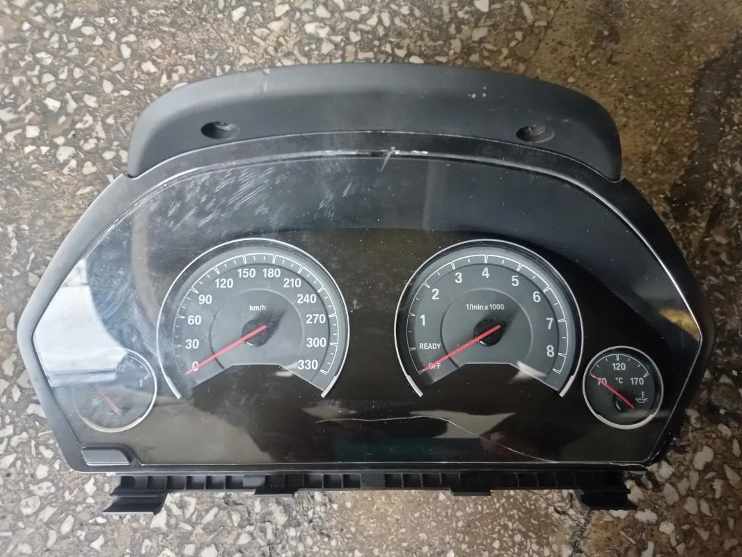 BMW Orijinal Çıkma F32 F33 F80 M3 F83 - Kilometre Saati M3 F80