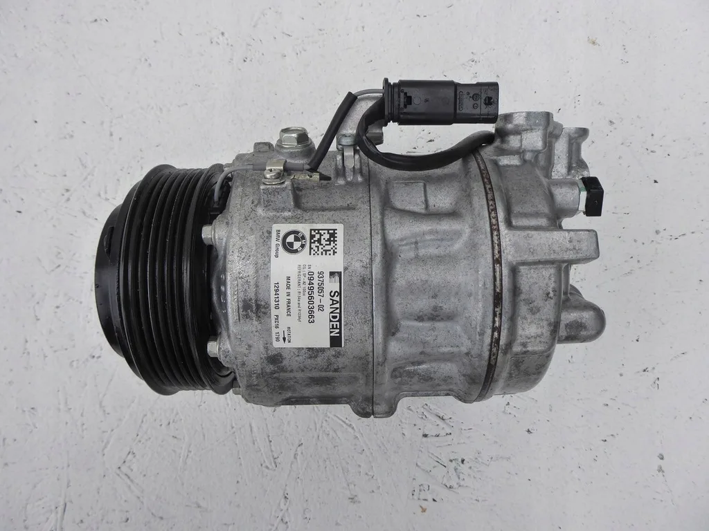 BMW Orijinal Çıkma G11 G12 G30 G31 G32 G38 - Klima Kompresörü 64526822847