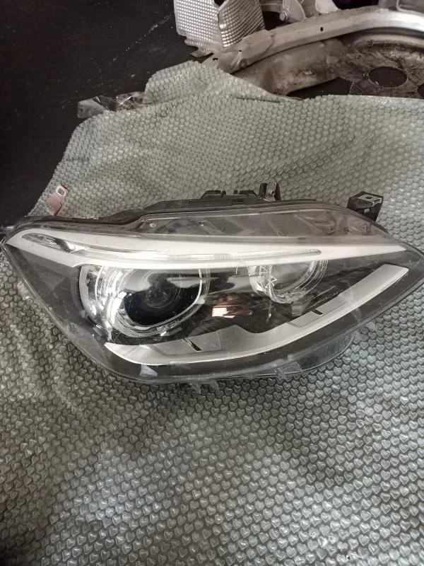 BMW Orijinal Çıkma 1 Serisi F20 F21 - Komple Far Sağ 63117229694