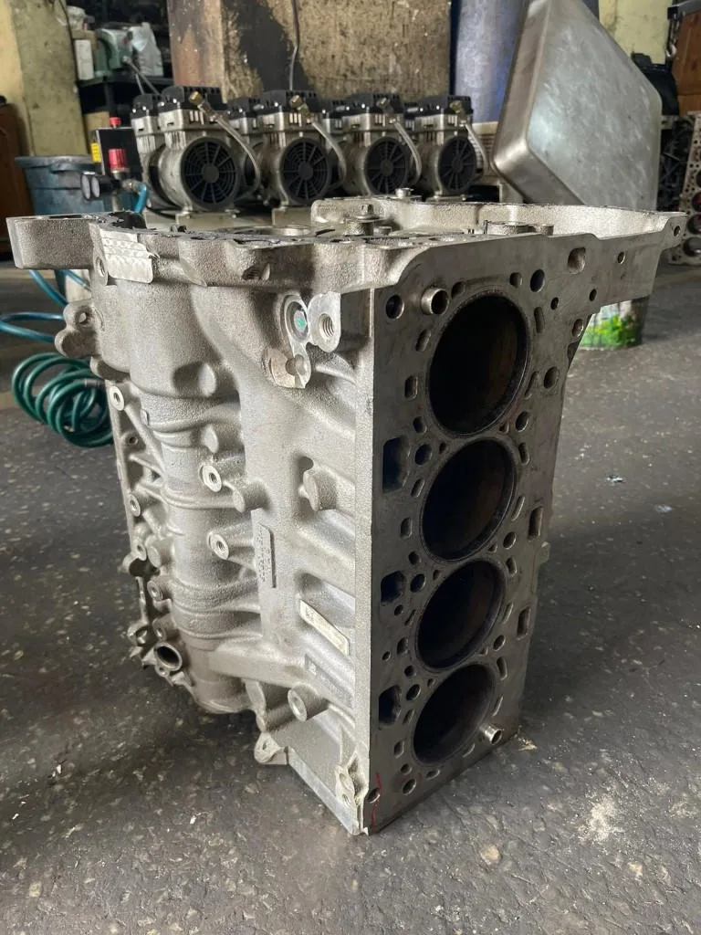 Bmw Çıkma Motor Bloğu B47 346 473775303 - 4737755 - BMW yedek parça