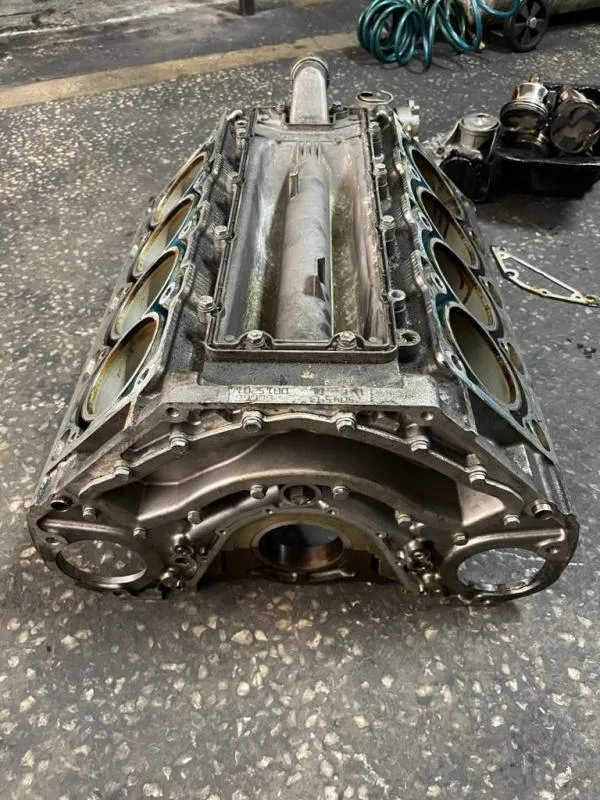 BMW Orijinal Çıkma E53 E60 E63 E65 - Motor Bloğu Kaynaklı N62B44A X5 545İ 645İ 745İ N62B44A 7504433.9 7504593