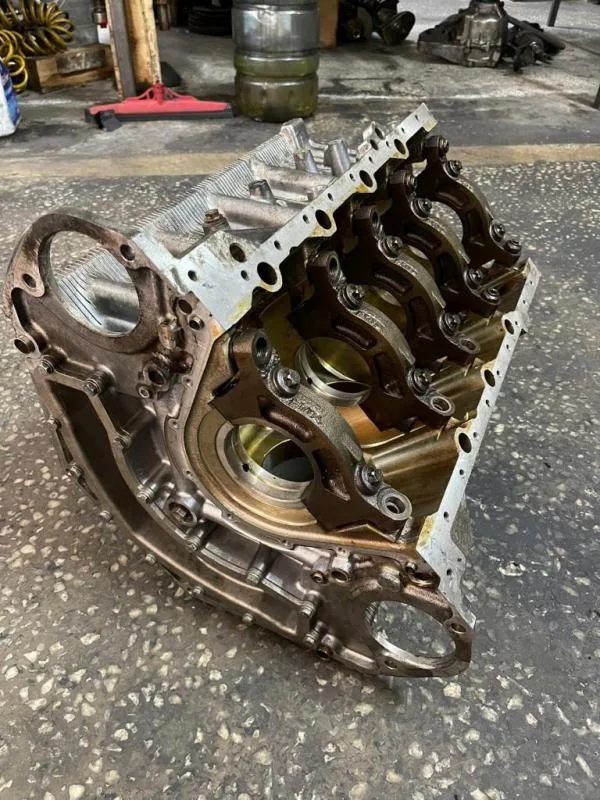 Bmw Çıkma Motor Bloğu Kaynaklı N62B44A E60 E63 E65 X5 E53 545İ 645İ 745İ N62B44A 7504593 - 7504433.9 - 0015201 - 7507278 - 7504595 - 51382604 - BMW yedek parça
