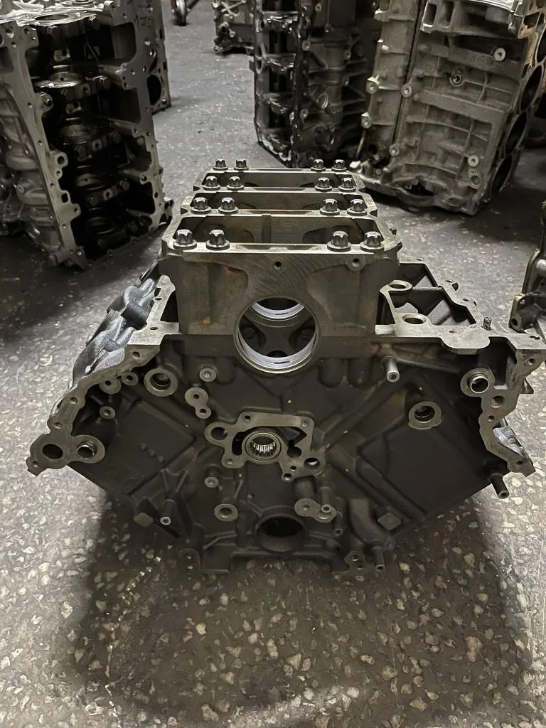 BMW Orijinal Çıkma Motor Bloğu V6 3,0D PORSCHE CAYENNE AUDİ Q7 059023AD