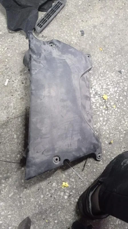 BMW Orijinal Çıkma X5 E53 - Motor Üst Kapak 13717785738