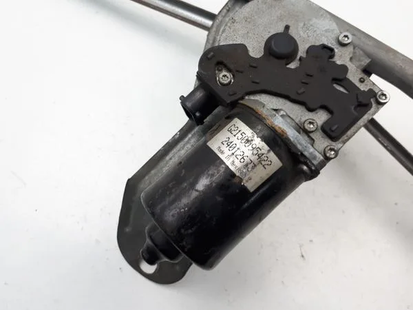 BMW Orijinal Çıkma X5 E53 - Silecek Motoru 61617111535