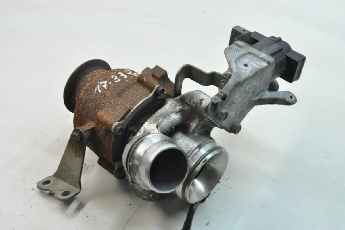 BMW Orijinal Çıkma E81 E82 E88 E90 E91 E92 - Turbo Şarj 09102100258