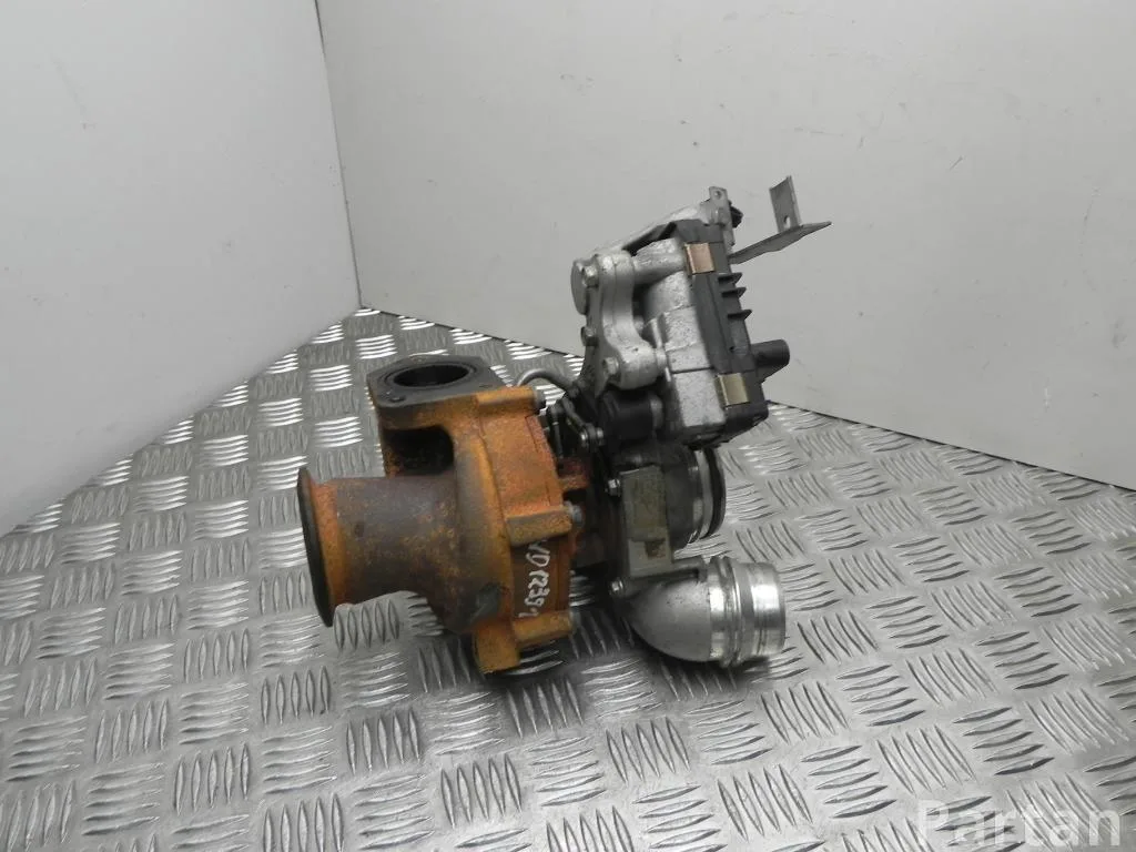 BMW Orijinal Çıkma F10 F11 F20 F30 F80 M3 - Turbo Şarj F80