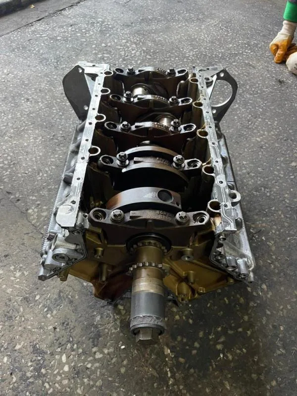BMW Orijinal Çıkma Yarım Motor Bloğu Kaynaklı M62B44 V8 1439644d