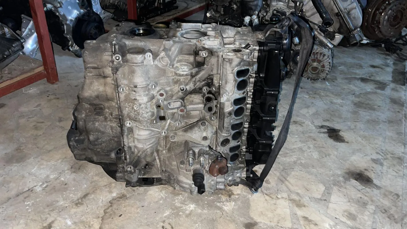 BMW Orijinal Çıkma E60 E61 E81 E82 E83 E84 - Motor N47D20A Mini X1 X3