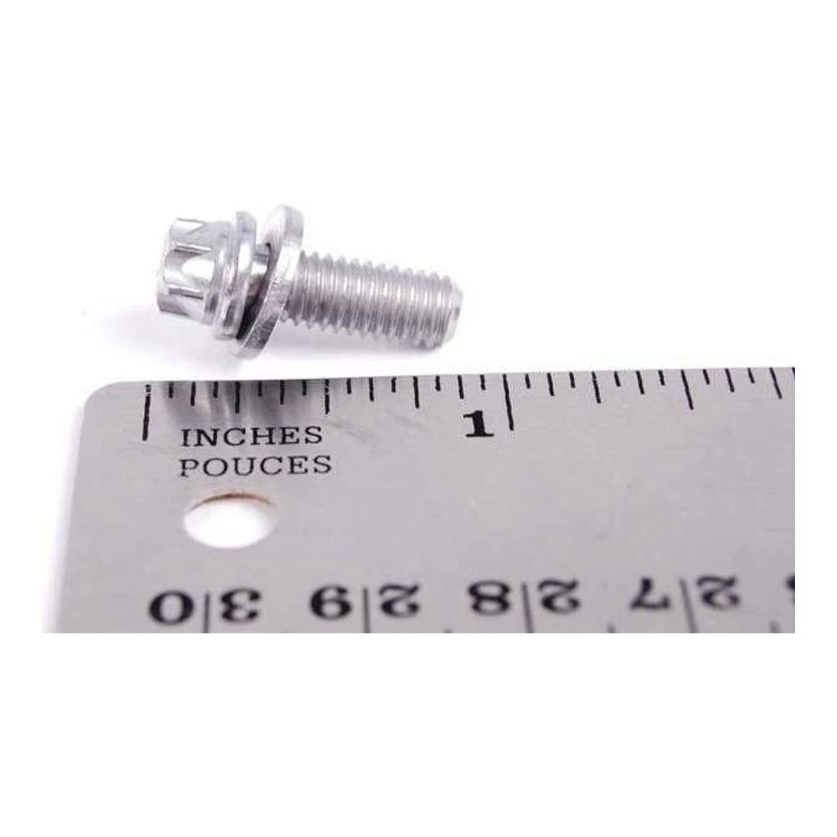 BMW E60 E61 E70 E71… Altıgen Başlı Cıvata M6x16 07129905905