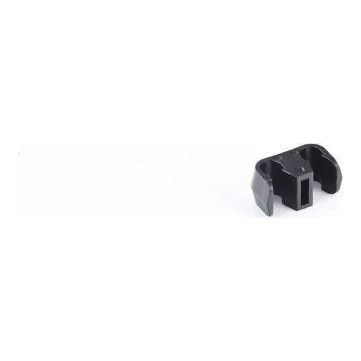 BMW E70 E71 E81 E82… Mesafe Tutucu 07130519991